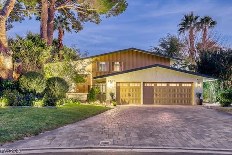 Photo of 2301 Driftwood Drive, Las Vegas, NV 89107 (MLS # 2747980)