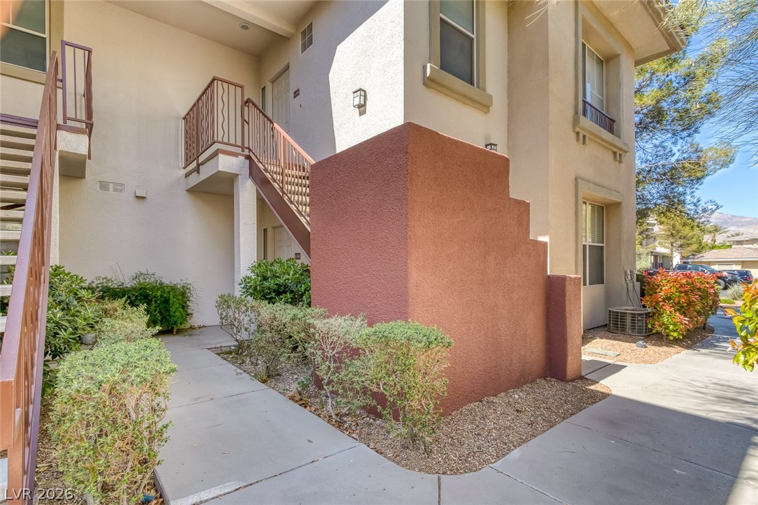 912 Duckhorn Court 103