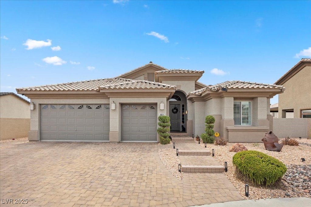 Las Vegas, Nevada 89147, United States, 3 Bedrooms Bedrooms, ,2 BathroomsBathrooms,Residential,Active,201224