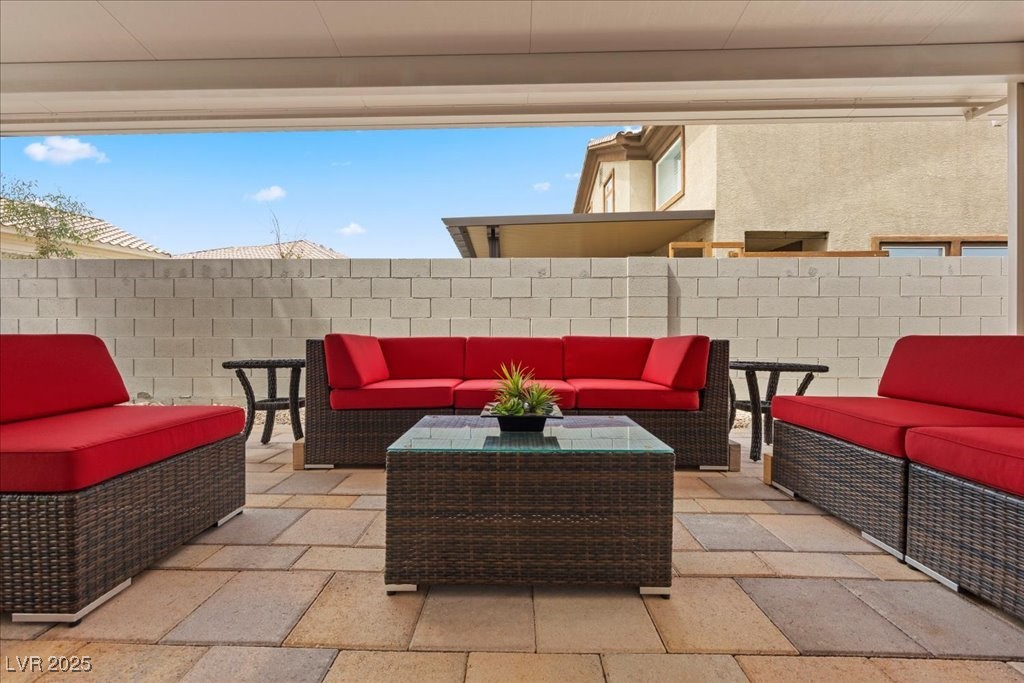 Las Vegas, Nevada 89147, United States, 3 Bedrooms Bedrooms, ,2 BathroomsBathrooms,Residential,Active,201224