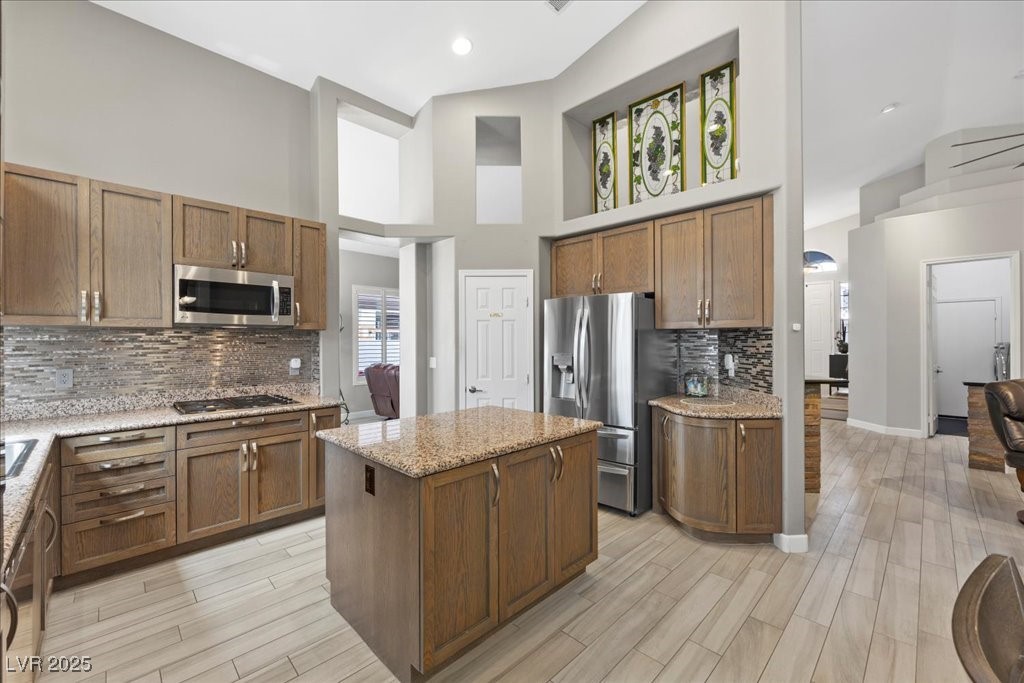 Las Vegas, Nevada 89147, United States, 3 Bedrooms Bedrooms, ,2 BathroomsBathrooms,Residential,Active,201224