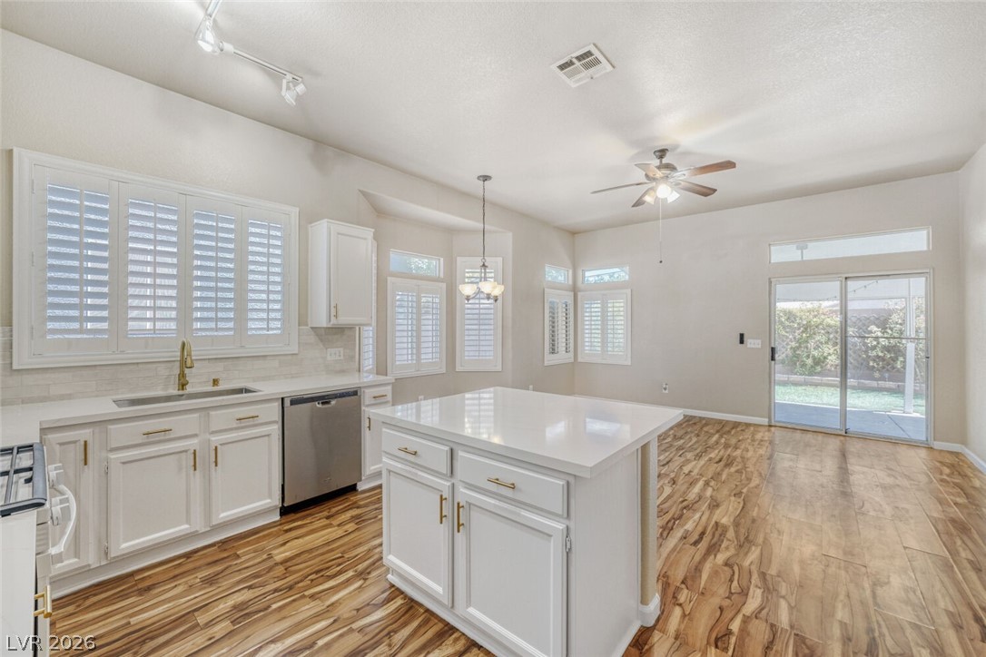 5228 Boca Del Mar Street