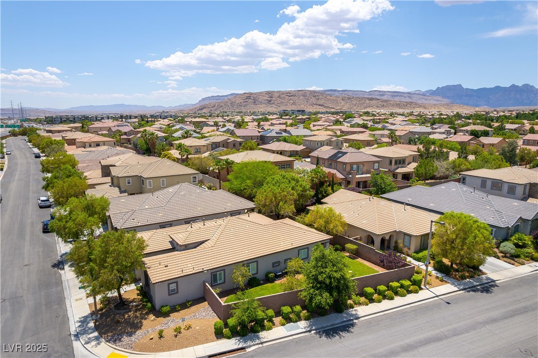 Las Vegas, Nevada 89138, United States, 3 Bedrooms Bedrooms, ,3 BathroomsBathrooms,Residential,Active,148579