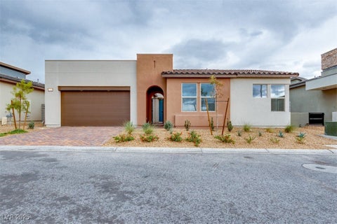 Homes For Sale - 10381 Hanging Lake Street<br/> Clark County, Las Vegas, NV 89166