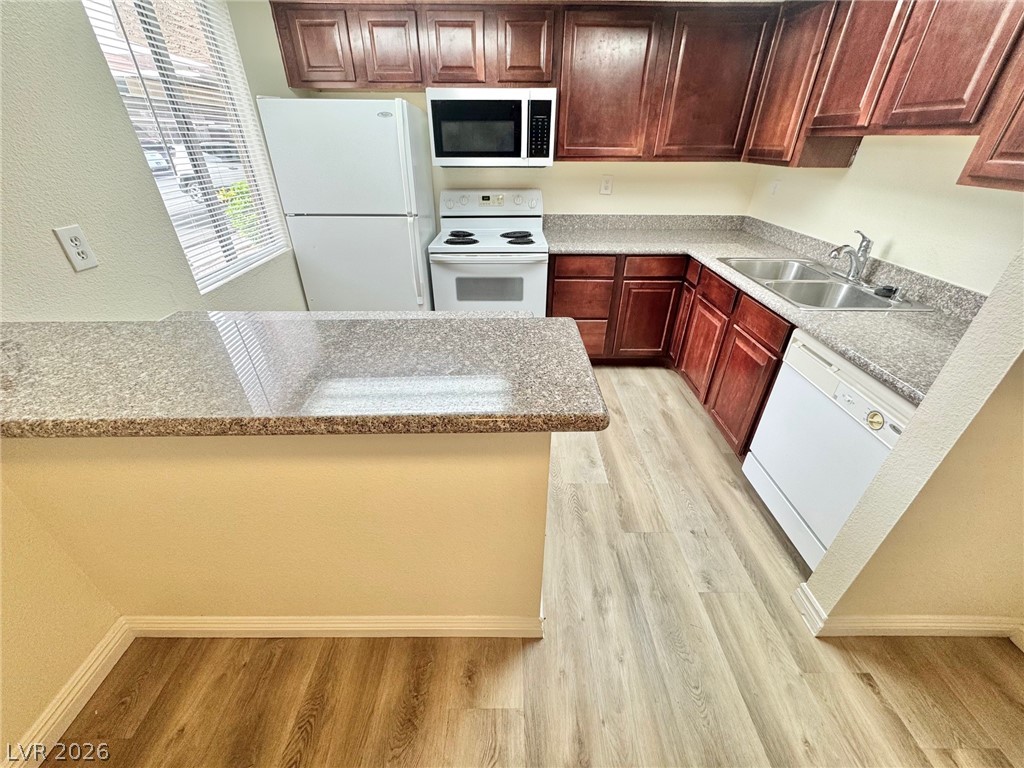 5422 River Glen Drive 377