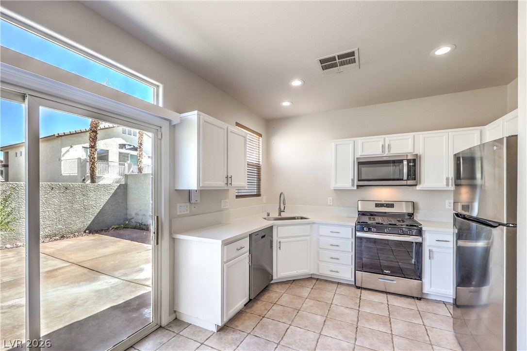 7236 Victoria Oak Court