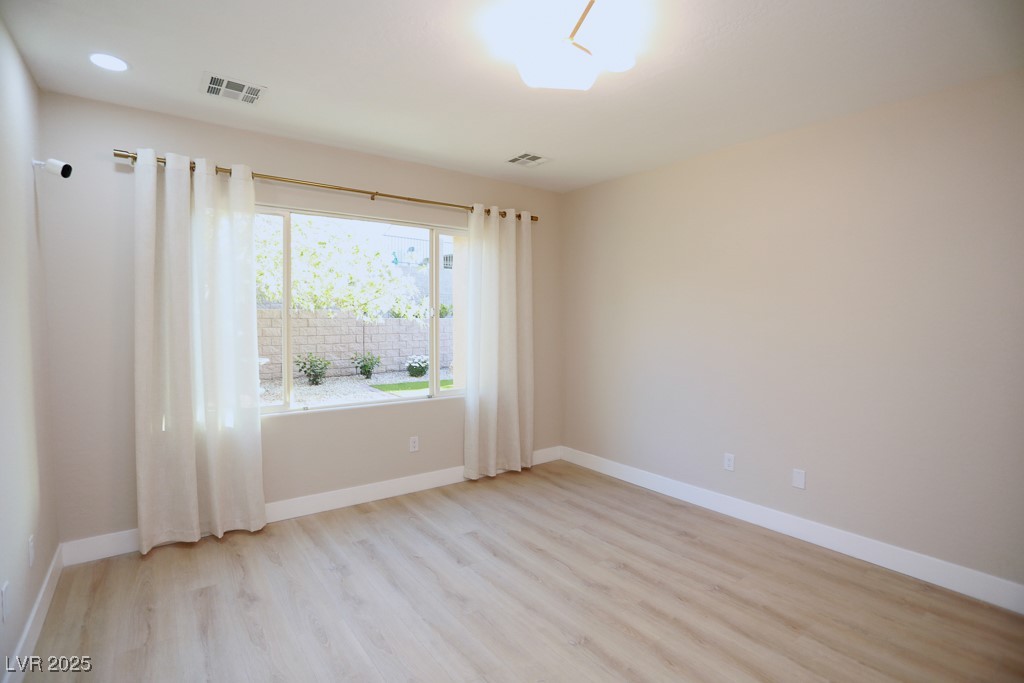 Henderson, Nevada 89044, United States, 2 Bedrooms Bedrooms, ,2 BathroomsBathrooms,Residential,Active,215182