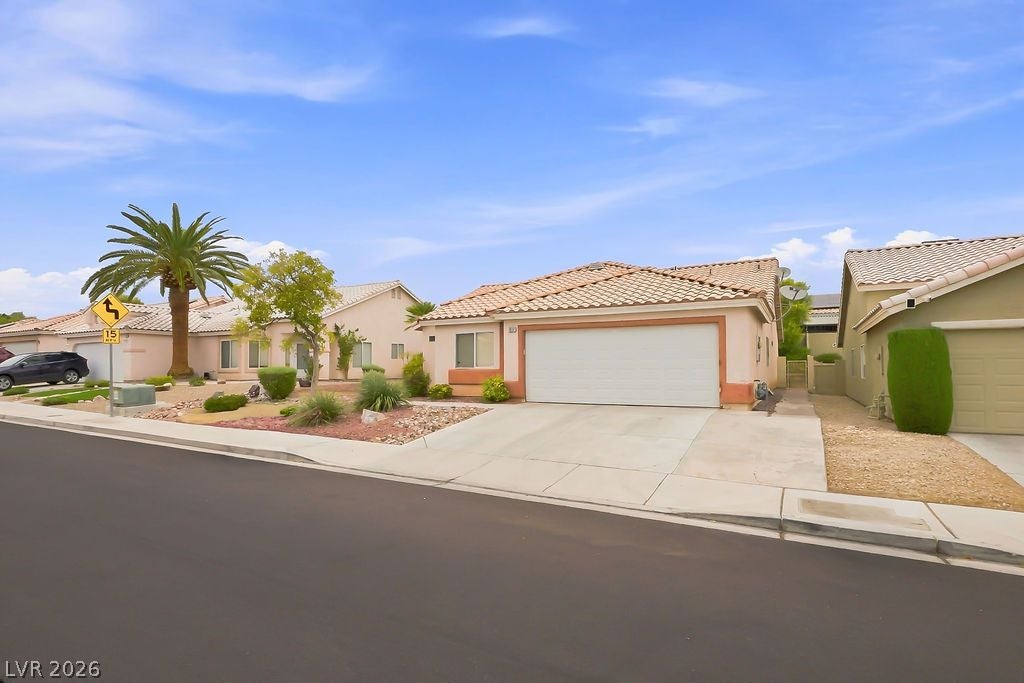 7812 SILVER MALLARD Avenue