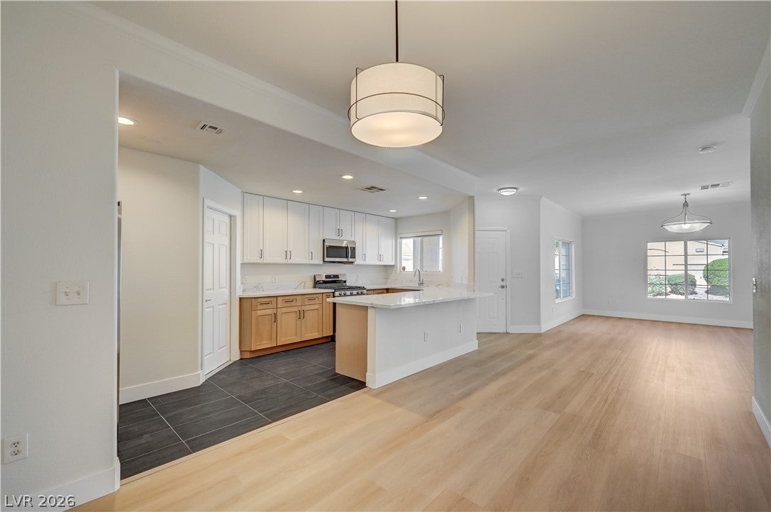 4876 Marco Polo Street