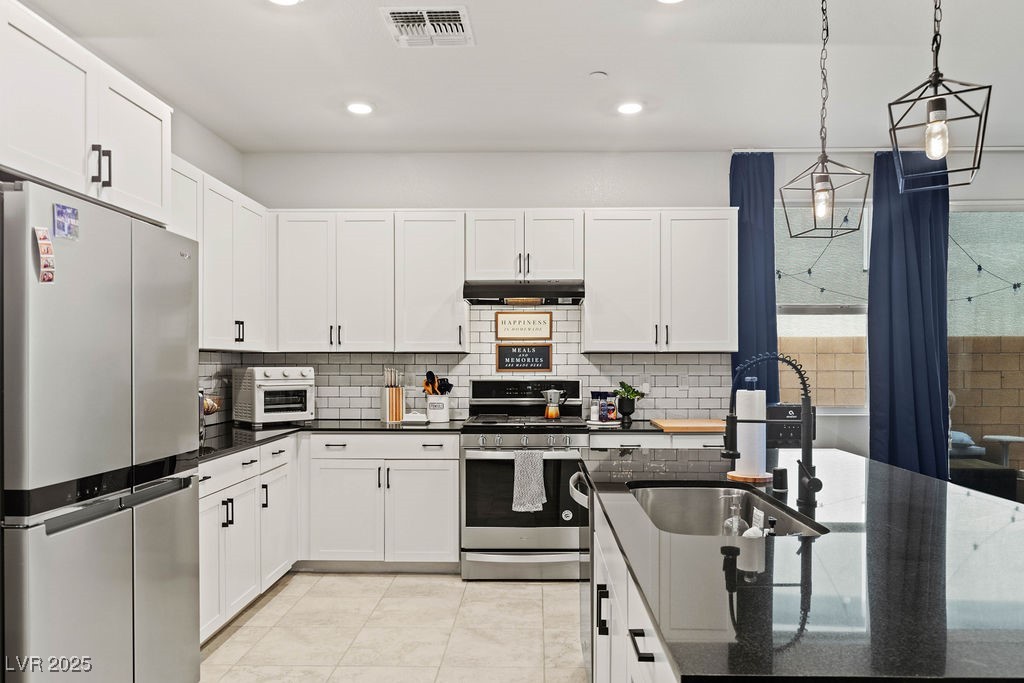 6848 Calvitero Street, Las Vegas, Nevada image 23
