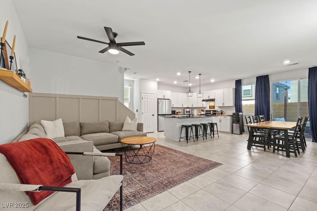 6848 Calvitero Street, Las Vegas, Nevada image 17