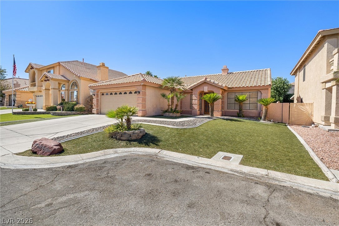 9803 Frosty Canyon Court