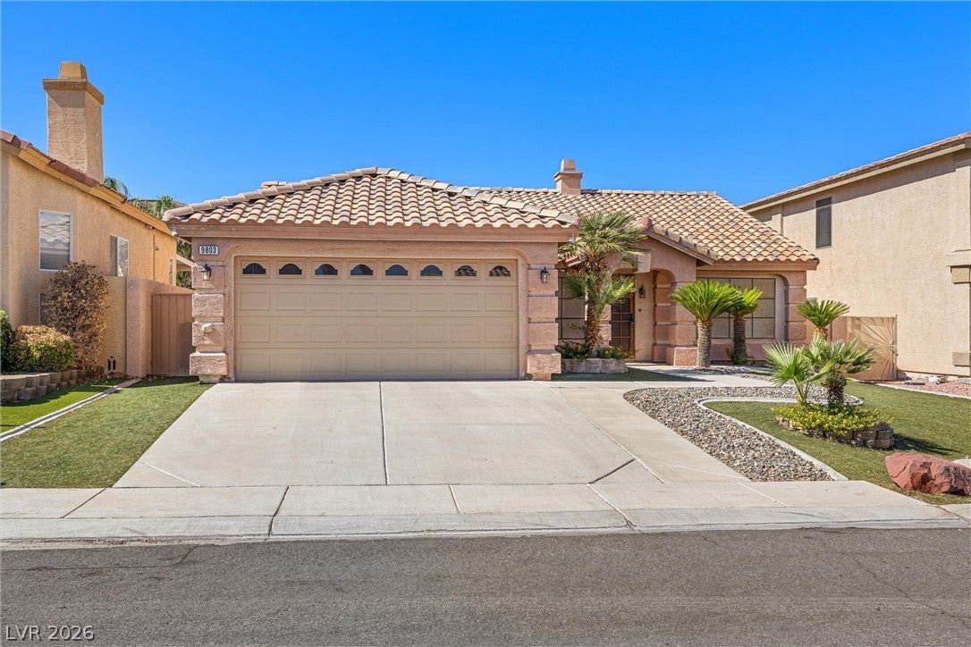 9803 Frosty Canyon Court