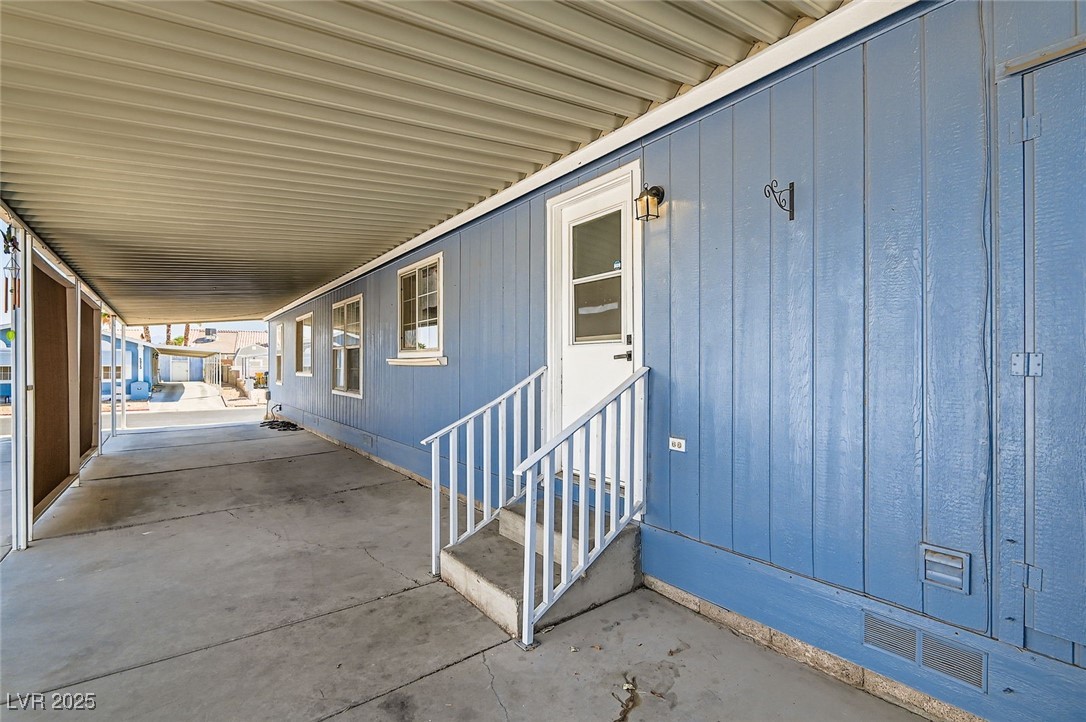 Las Vegas, Nevada 89122, United States, 3 Bedrooms Bedrooms, ,2 BathroomsBathrooms,Residential,Pending,188974