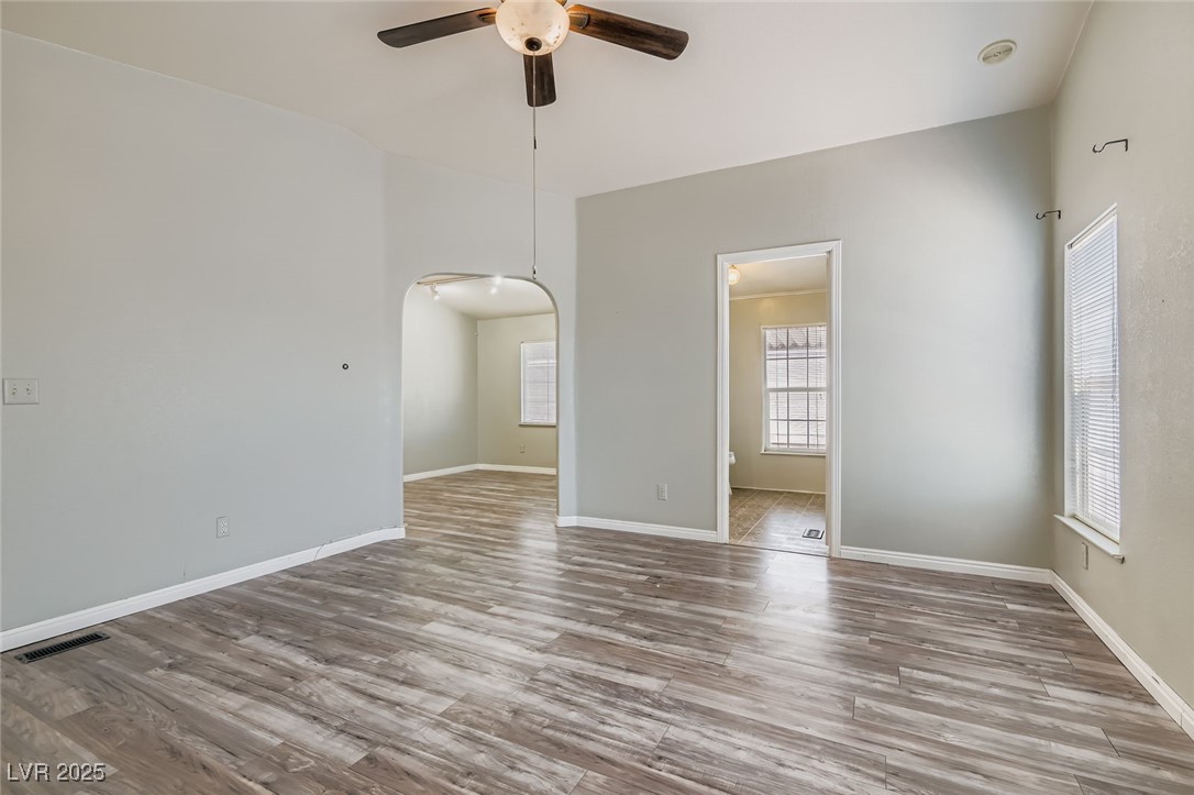 Las Vegas, Nevada 89122, United States, 3 Bedrooms Bedrooms, ,2 BathroomsBathrooms,Residential,Pending,188974