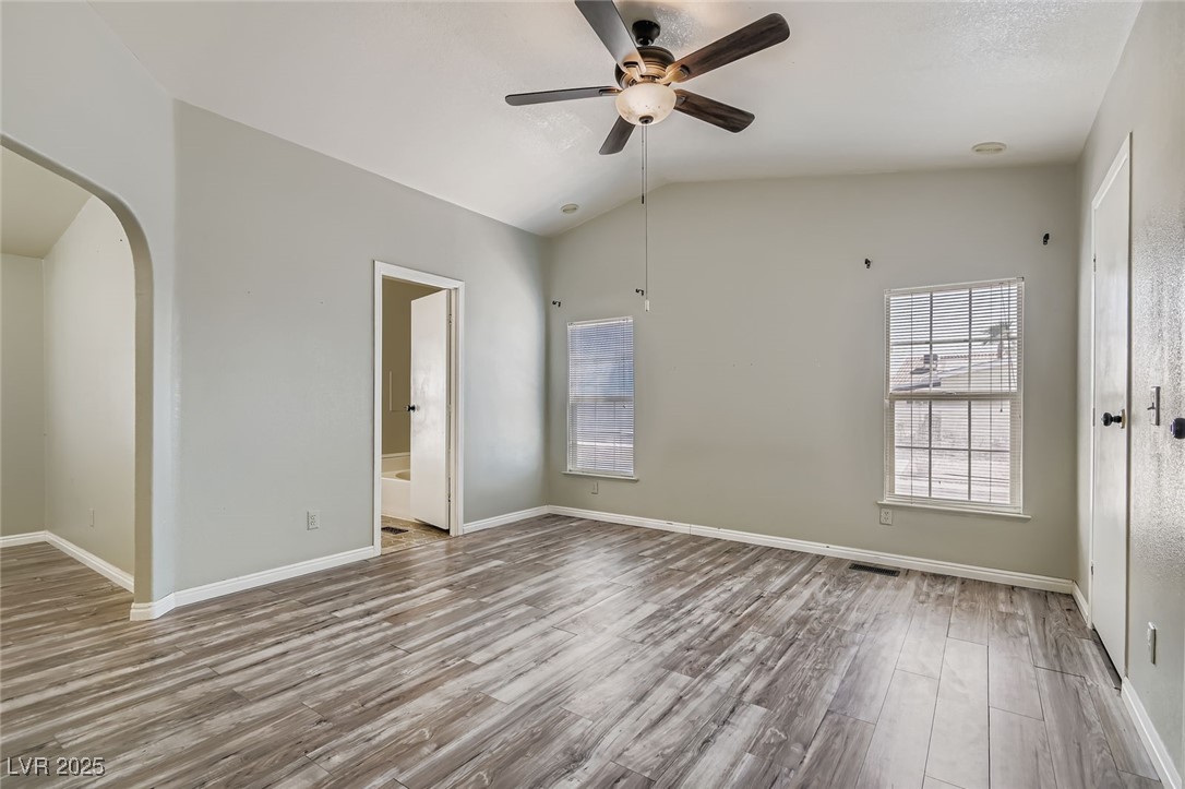 Las Vegas, Nevada 89122, United States, 3 Bedrooms Bedrooms, ,2 BathroomsBathrooms,Residential,Pending,188974