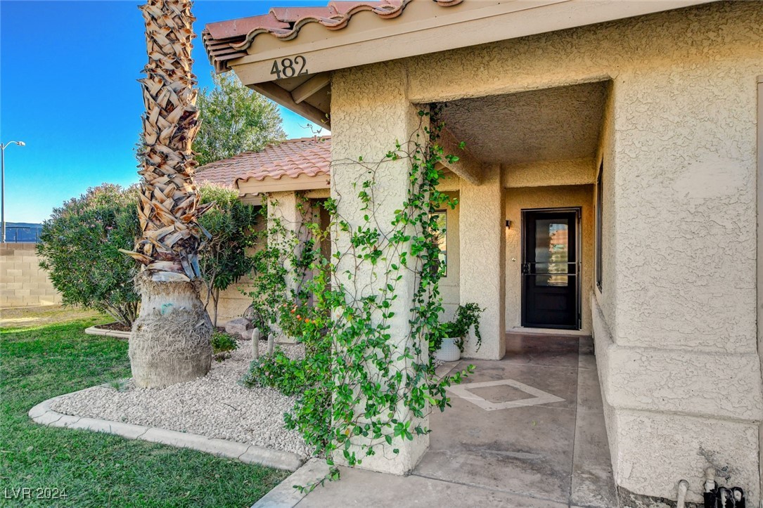 482 Chelsea Drive, Henderson, Nevada image 4