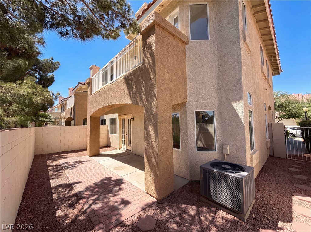 128 Broken Rock Drive