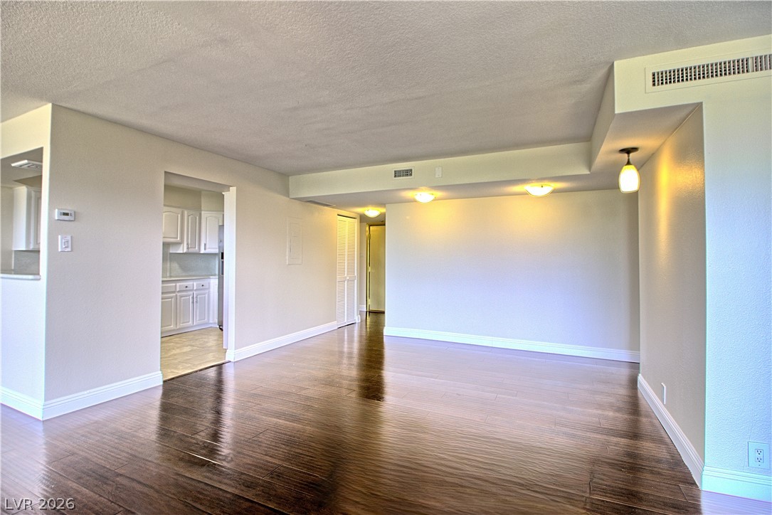 3111 Bel Air Drive 8E