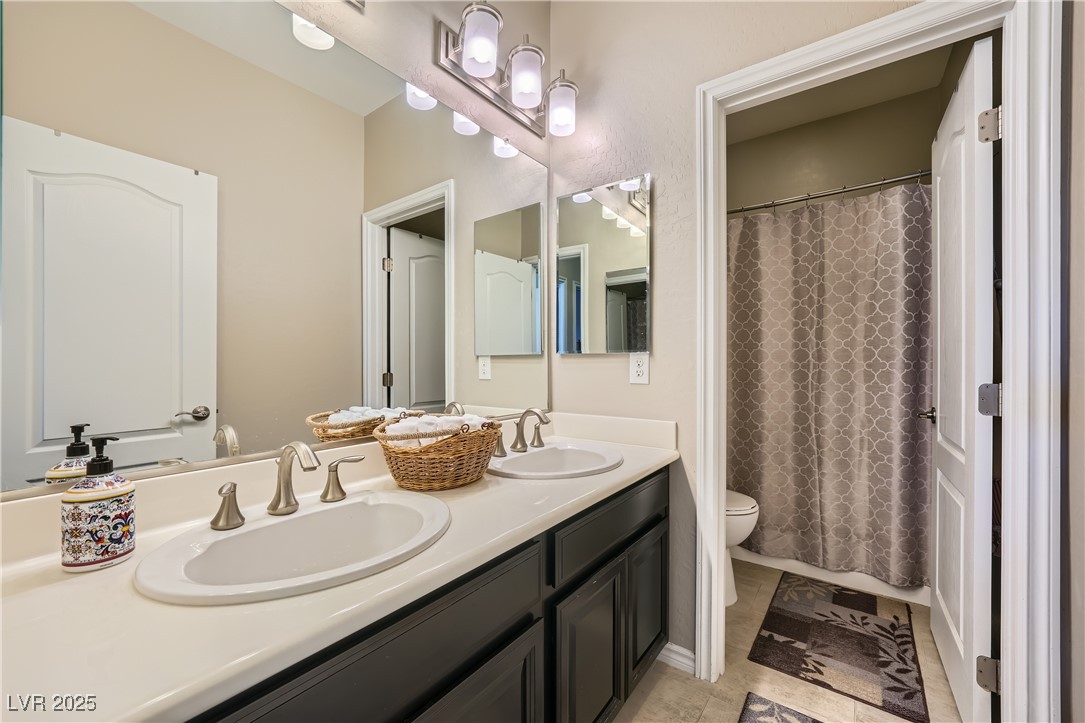 12296 Kings Eagle Street, Las Vegas, Nevada image 20