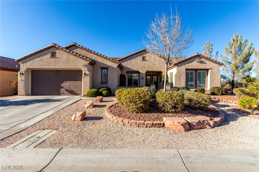 2159 Clearwater Lake Drive, Henderson, Nevada image 1