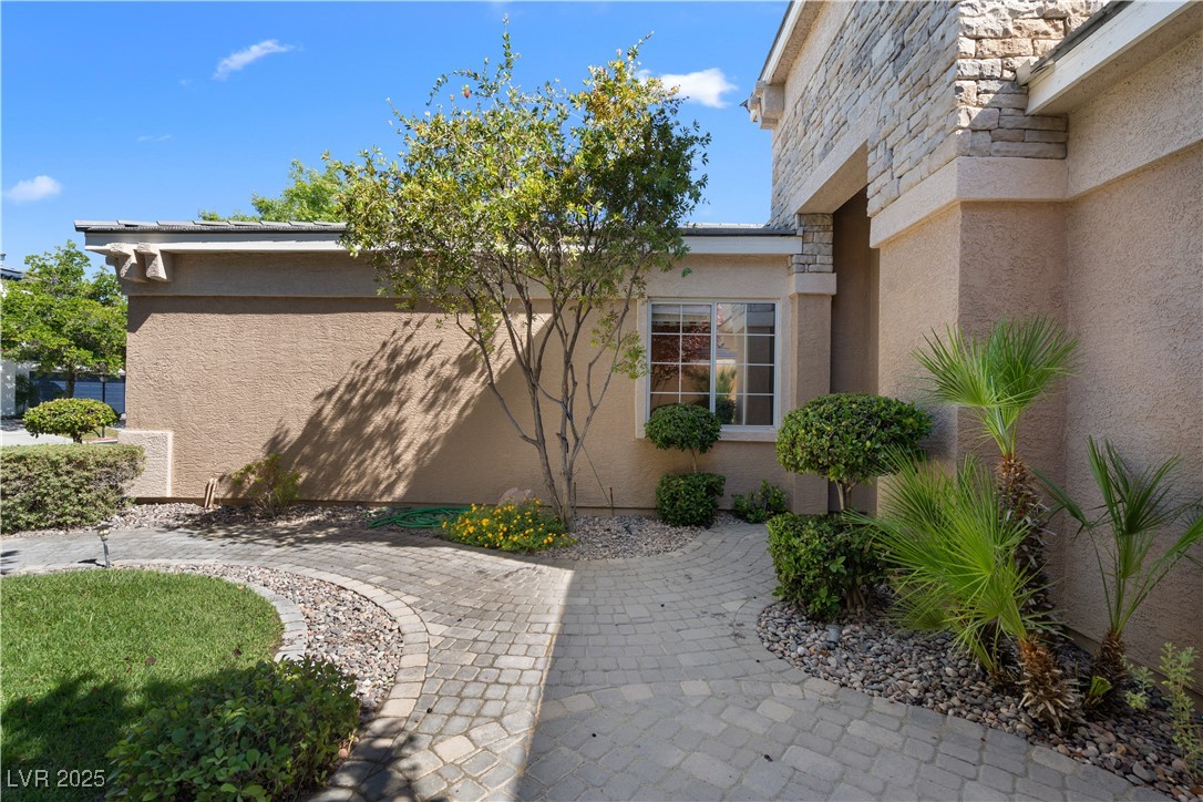 1016 Sable Mist Court