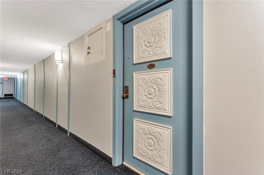 205 E Harmon Avenue 220