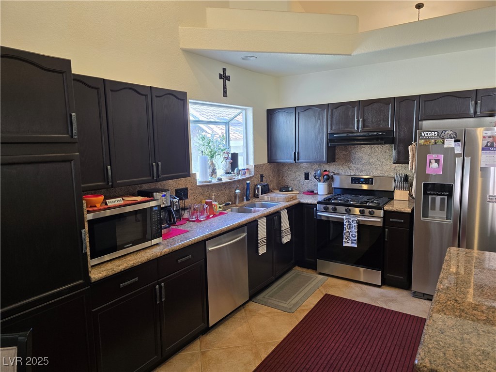 853 Rusty Anchor Way, Henderson, Nevada image 9