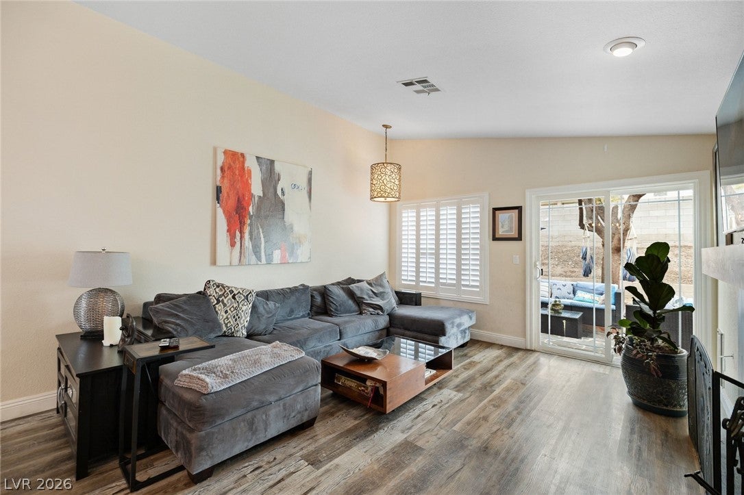 209 Sandpiper Village Way