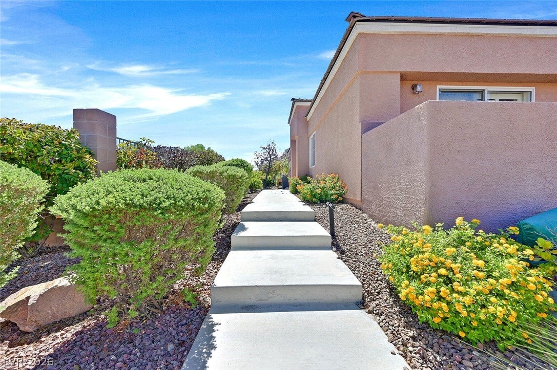 10629 Whitebrush Avenue