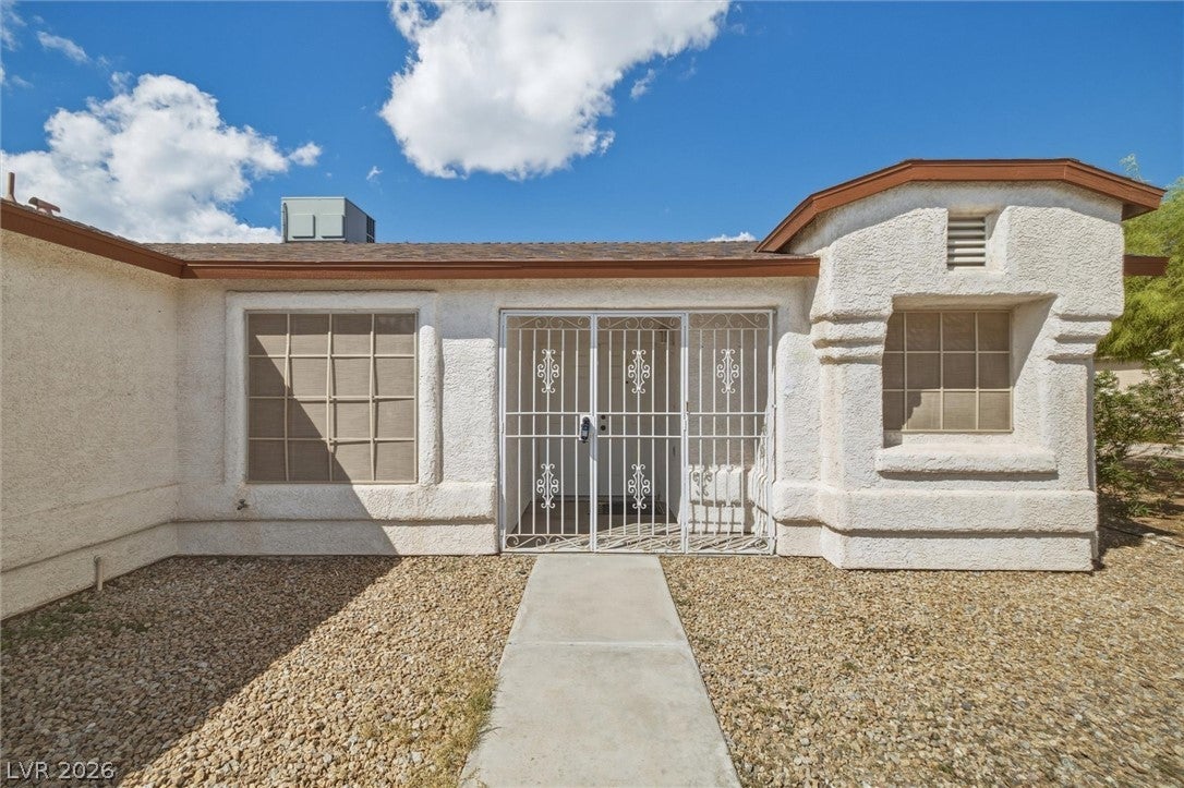 2441 Saguaro Point Street