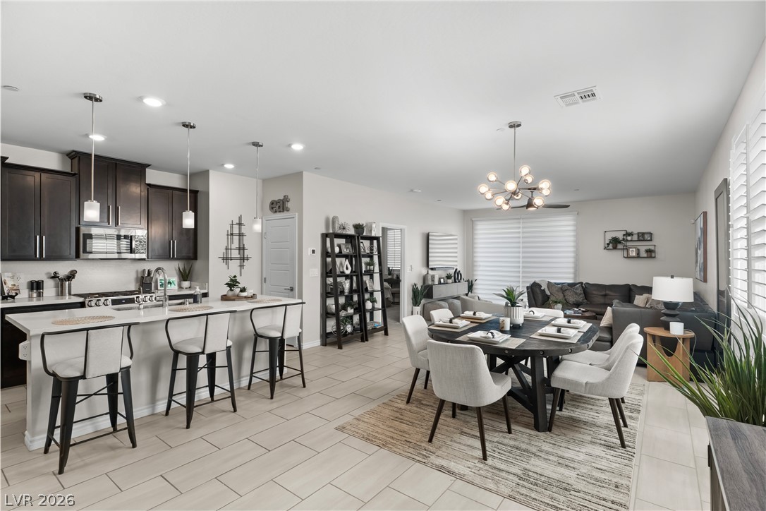 9728 Pacific Pine Street