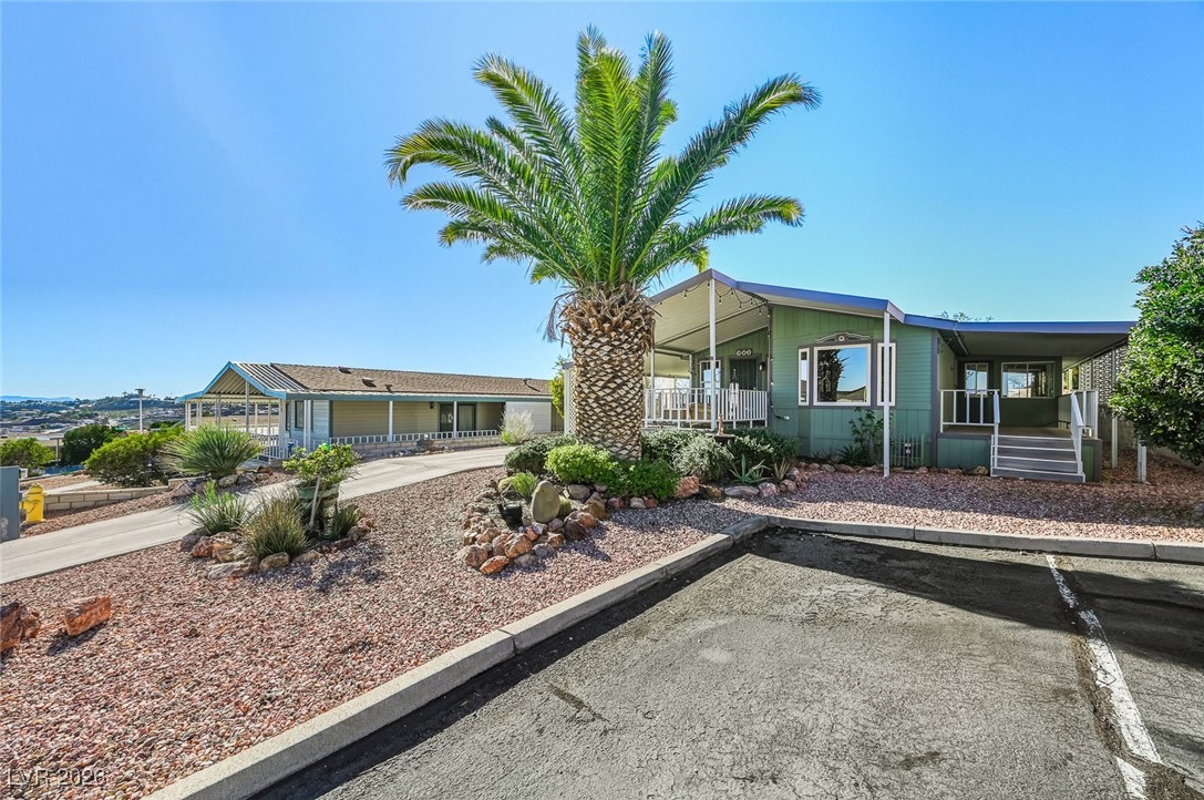 585 Lake Superior Lane