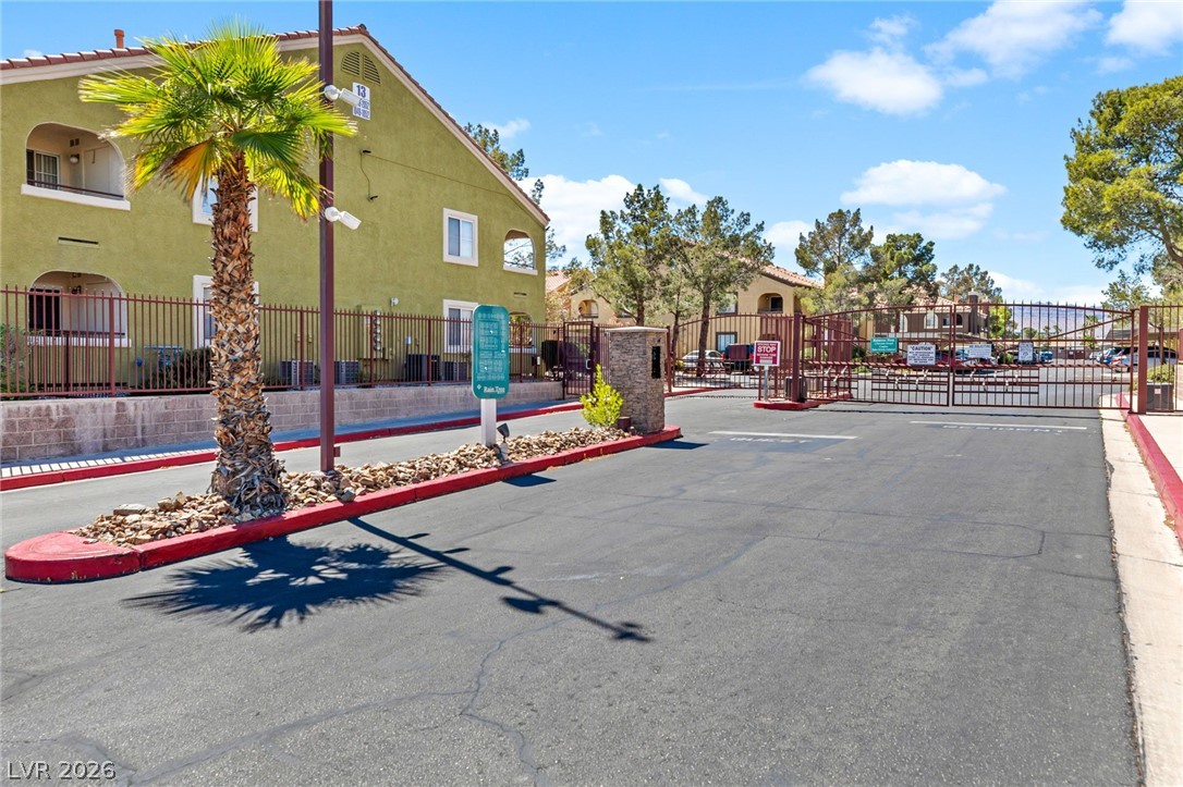 7950 W Flamingo Road 1081