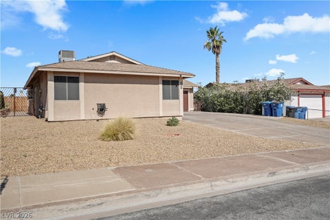 Homes For Sale - 428 Box Elder Way<br/> Henderson, NV 89015