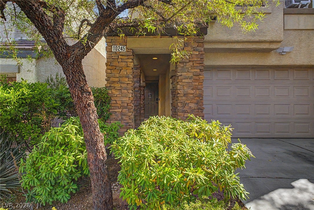 10245 Headrick Drive