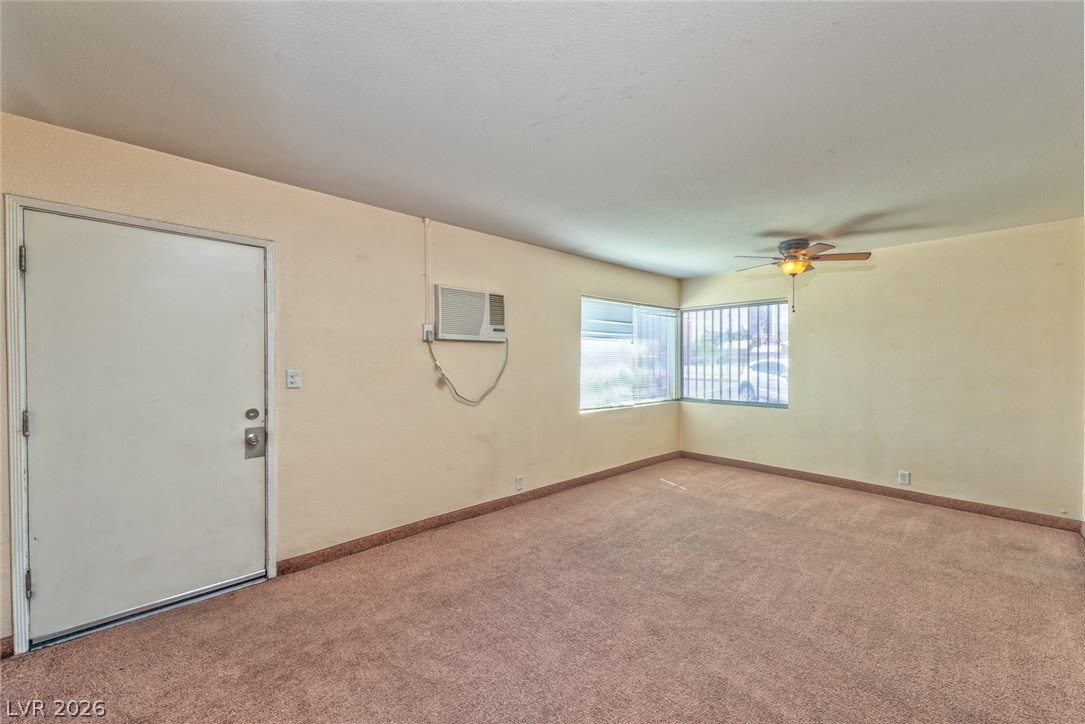 220 N 10th Street 7