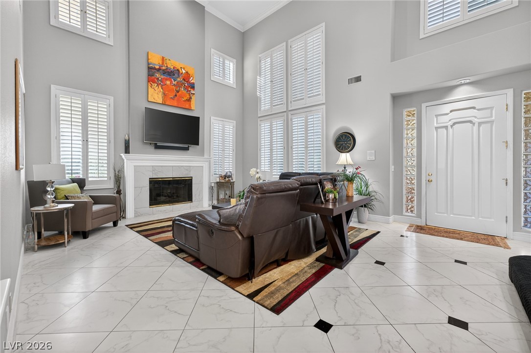 8389 Turtle Creek Circle