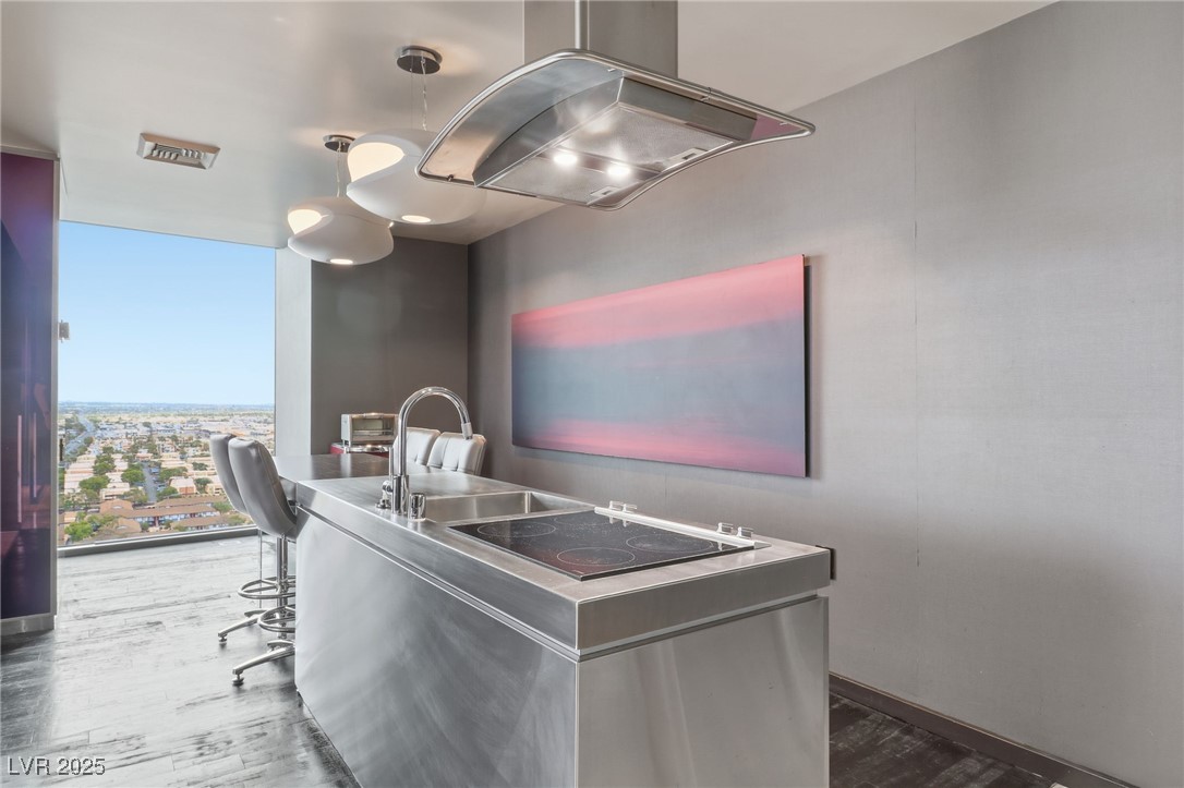 4381 W Flamingo Road 2301