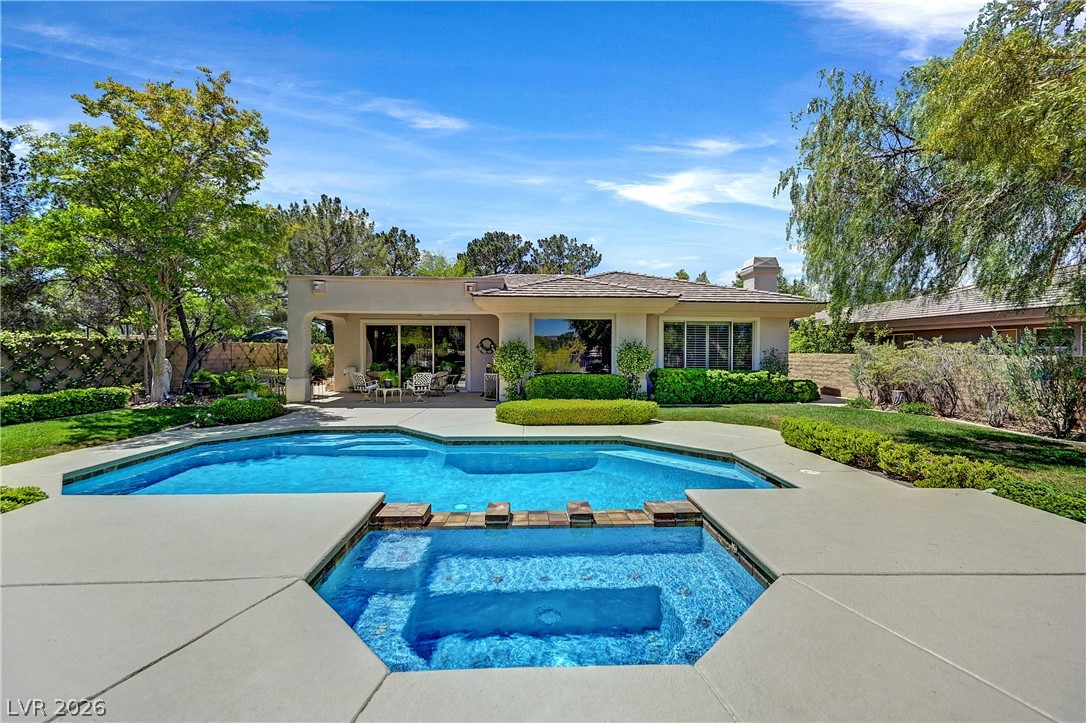 115 Fountainhead Circle