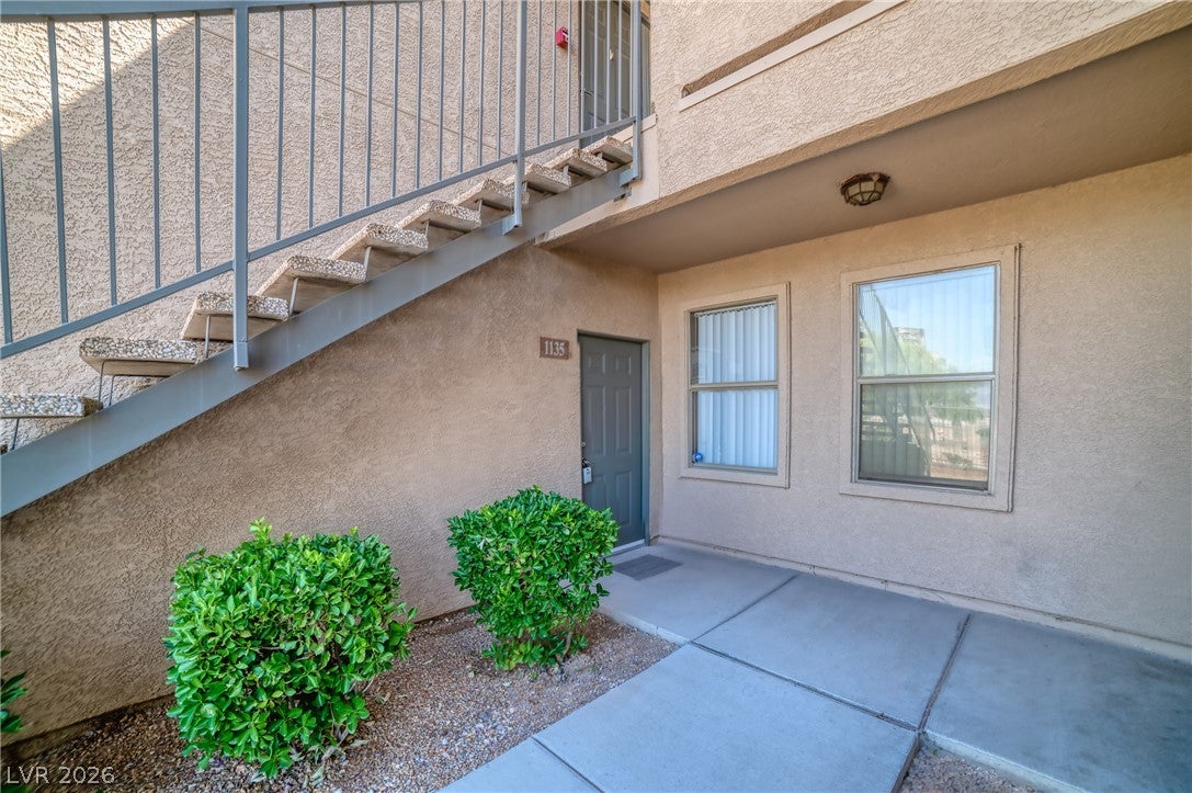 8000 W Badura Avenue 1135