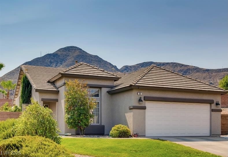 701 Smokey Mountain Avenue, Henderson, Nevada image 1