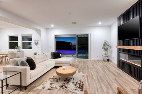 Tiny photo for 526 Riley Ridge Court, Henderson, NV 89012 (MLS # 2798739)