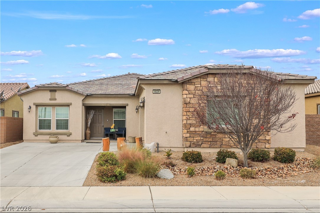 4829 Skyraider Street