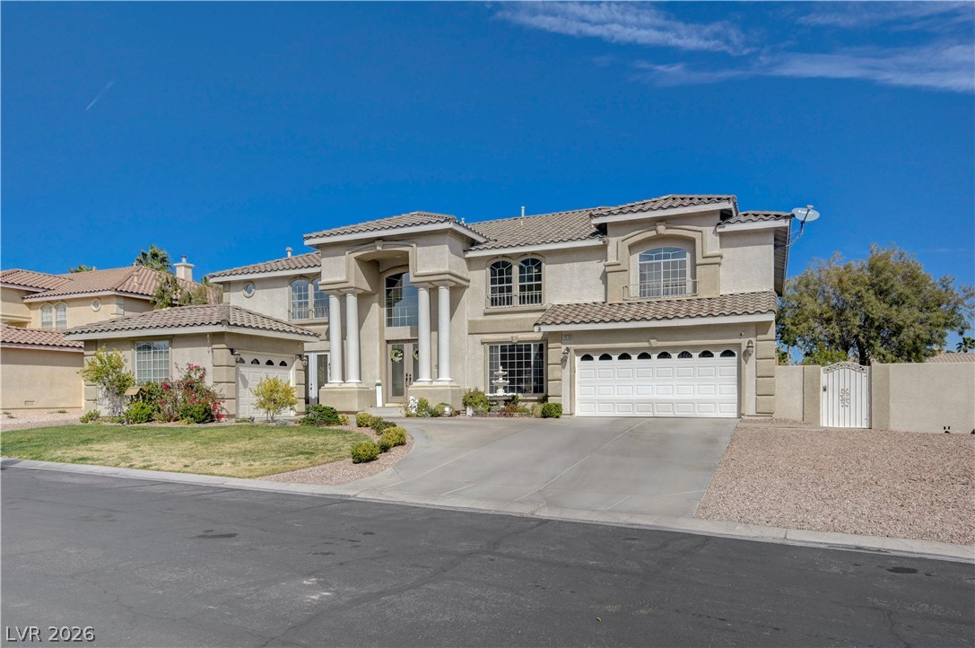 1514 Waterford Falls Avenue