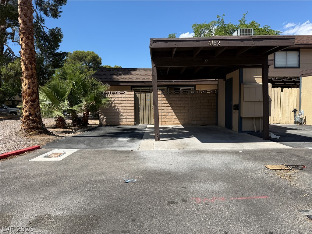6162 Meadow Vista Lane