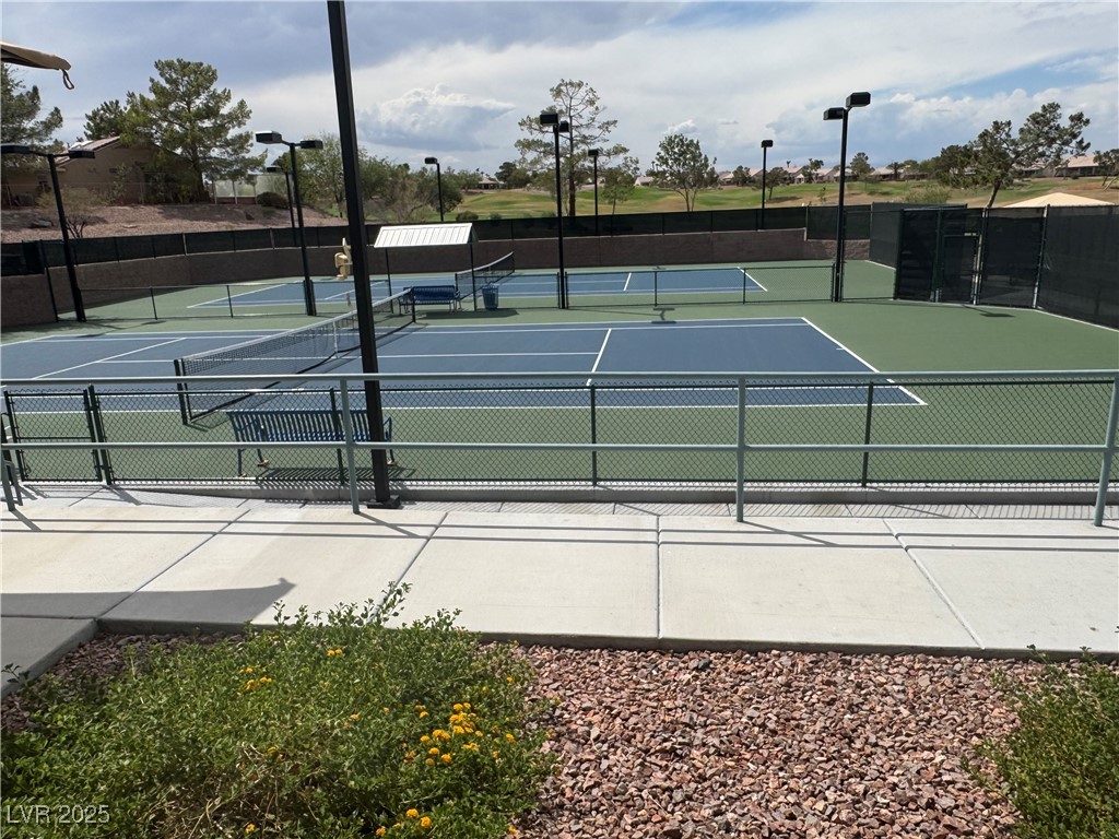 Henderson, Nevada 89012, United States, 2 Bedrooms Bedrooms, ,2 BathroomsBathrooms,Residential,Active,201092