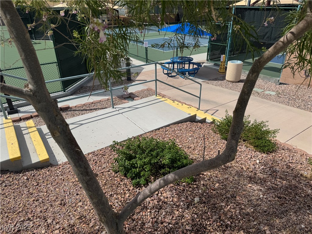 Henderson, Nevada 89012, United States, 2 Bedrooms Bedrooms, ,2 BathroomsBathrooms,Residential,Active,201092