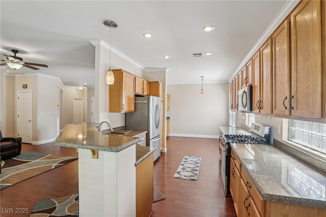 Henderson, Nevada 89012, United States, 2 Bedrooms Bedrooms, ,2 BathroomsBathrooms,Residential,Active,201092