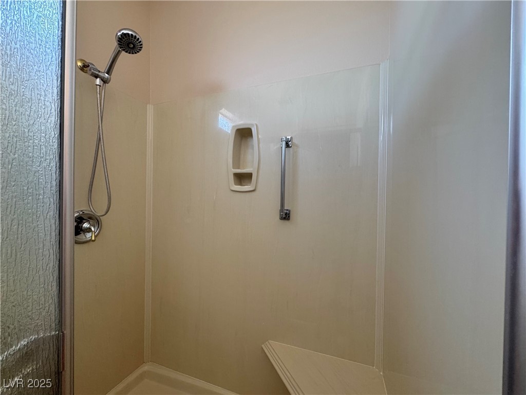 Henderson, Nevada 89012, United States, 2 Bedrooms Bedrooms, ,2 BathroomsBathrooms,Residential,Active,201092